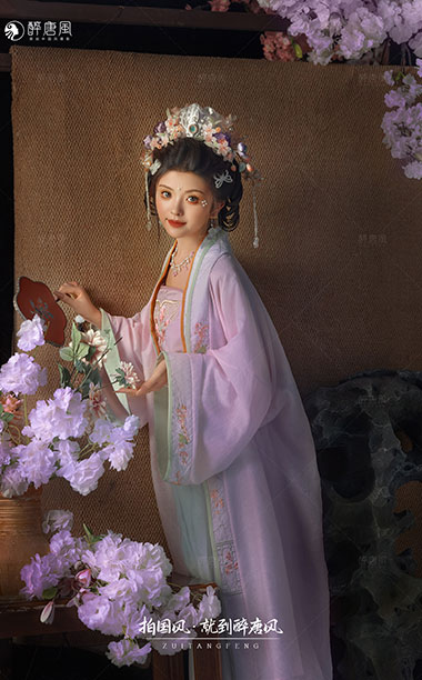 <b>荷韵清影</b>